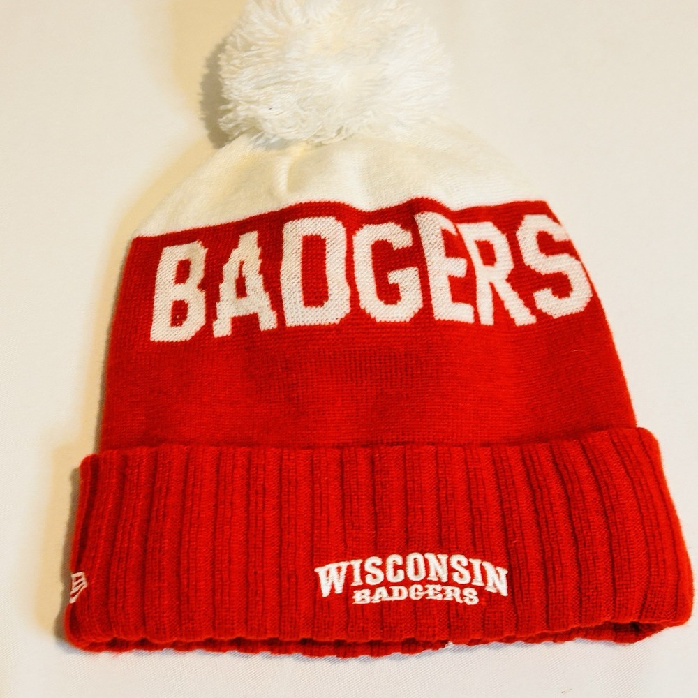 Wisconsin Badgers Knit Pom Beanie Lined New Era - Picture 4 of 8